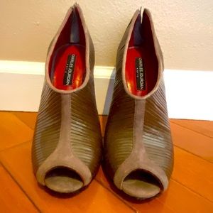 Charles Jourdan open toe bootie stilettos size 7